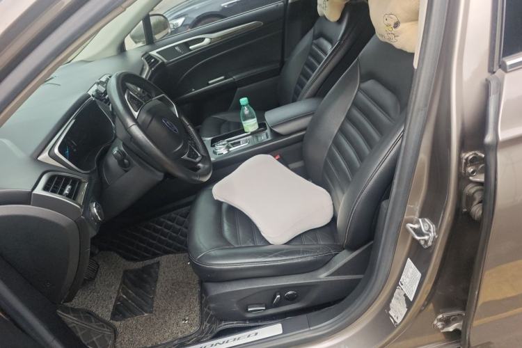 Used Ford Mondeo 2017 EcoBoost 180 Luxury Model Left Front Seat
