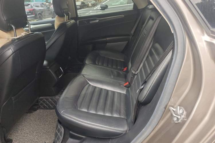 Used Ford Mondeo 2017 EcoBoost 180 Luxury Model Left Rear Seat
