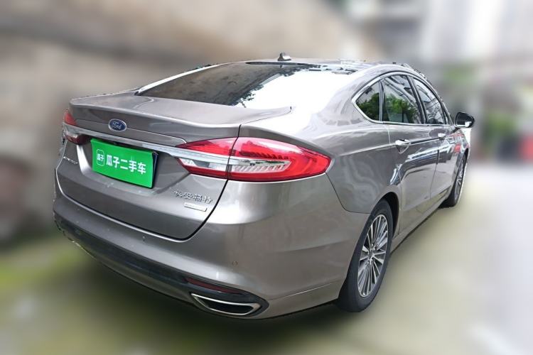 Used Ford Mondeo 2017 EcoBoost 200 Luxury Model Rear Right 45 Deg