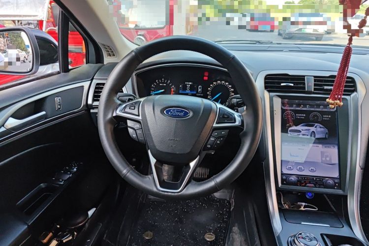 Used Ford Mondeo 2017 EcoBoost 180 Stylish Model Steering Wheel