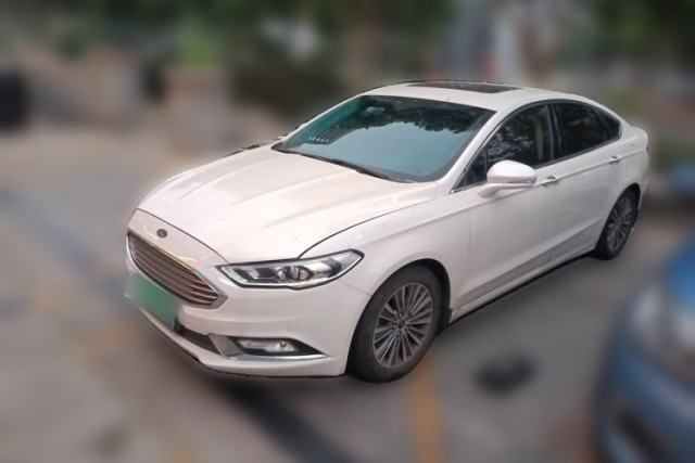 Ojetý Ford Mondeo 2017 Restyled EcoBoost 180 Luxury Version