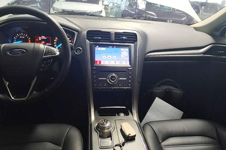 Used Ford Mondeo 2017 EcoBoost 180 Stylish Model Audio And AC Panel