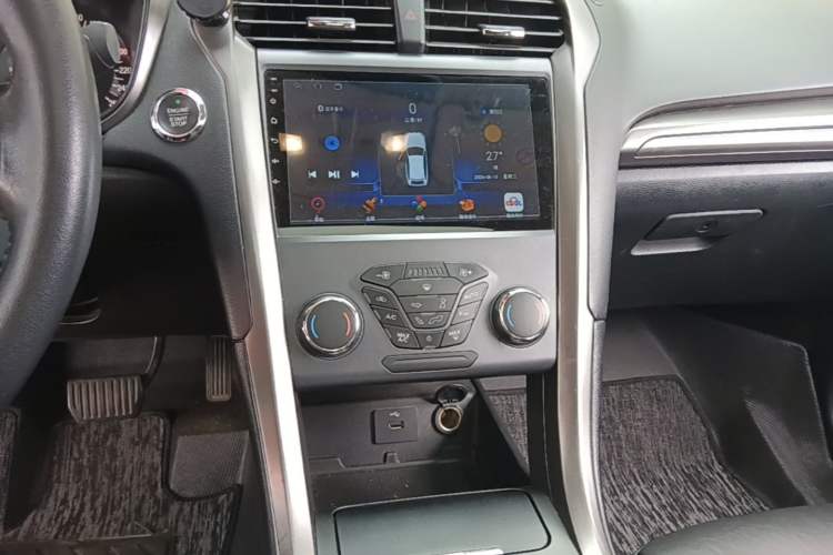 Used Ford Mondeo 2017 EcoBoost 180 Stylish Model Audio And AC Panel