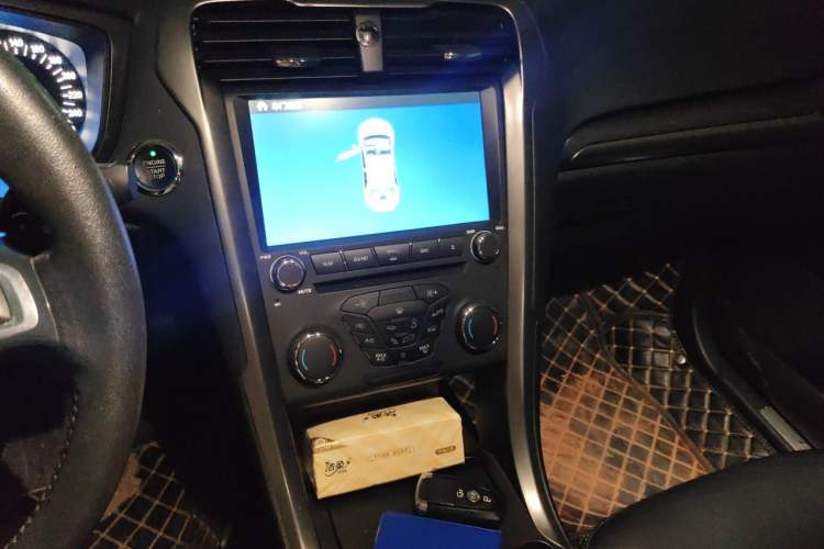 Used Ford Mondeo 2017 EcoBoost 180 Stylish Model Audio And AC Panel
