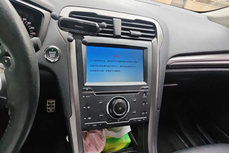 Used Ford Mondeo 2017 EcoBoost 180 Stylish Model Audio And AC Panel