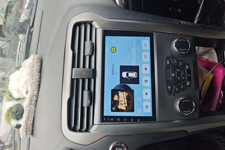 Used Ford Mondeo 2017 EcoBoost 200 Stylish Model Audio And AC Panel