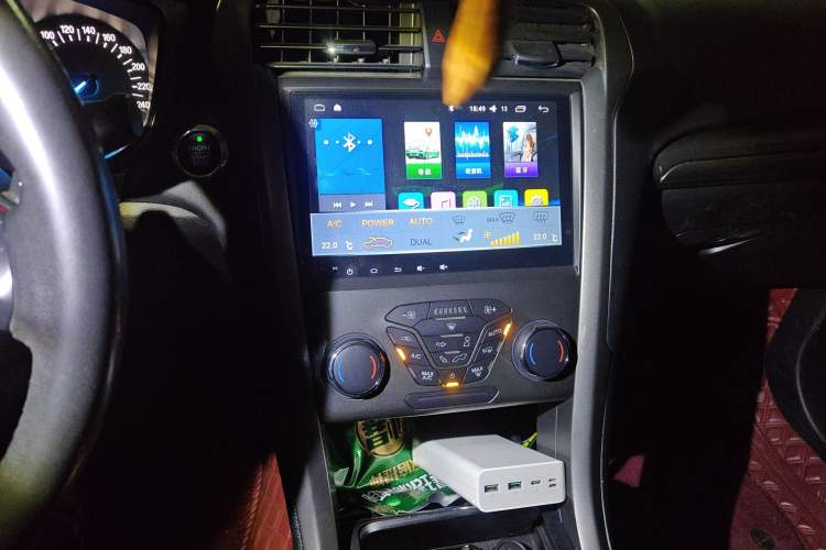 Used Ford Mondeo 2017 EcoBoost 180 Stylish Model Audio And AC Panel