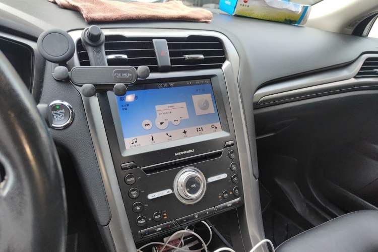 Used Ford Mondeo 2017 EcoBoost 180 Stylish Model Audio And AC Panel