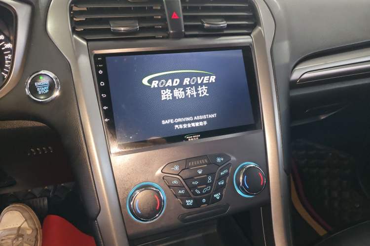 Used Ford Mondeo 2017 EcoBoost 180 Stylish Model Audio And AC Panel