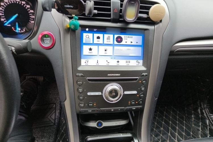 Used Ford Mondeo 2017 EcoBoost 200 Stylish Model Audio And AC Panel