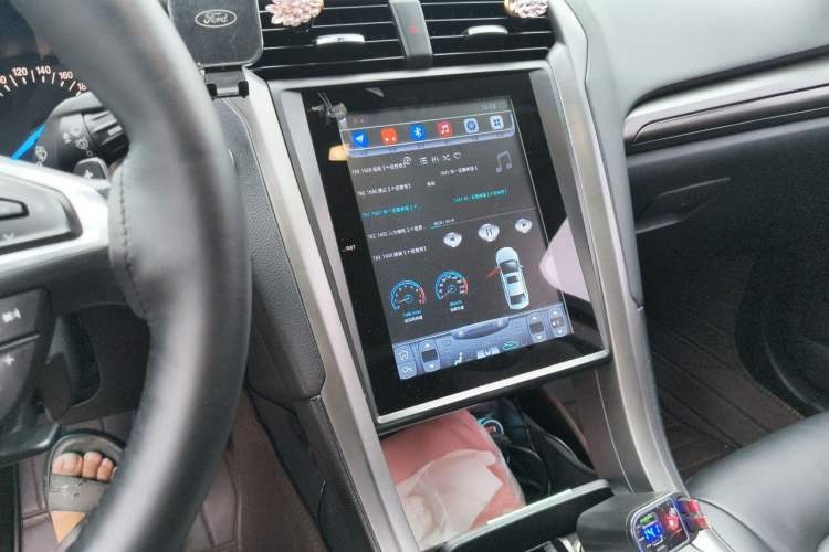 Used Ford Mondeo 2017 EcoBoost 180 Stylish Model Audio And AC Panel