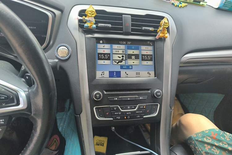 Used Ford Mondeo 2017 EcoBoost 180 Stylish Model Audio And AC Panel