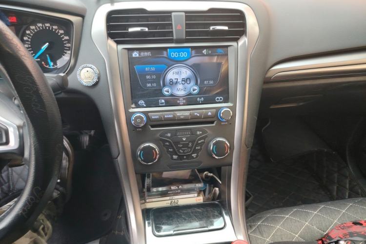 Used Ford Mondeo 2017 EcoBoost 200 Stylish Model Audio And AC Panel