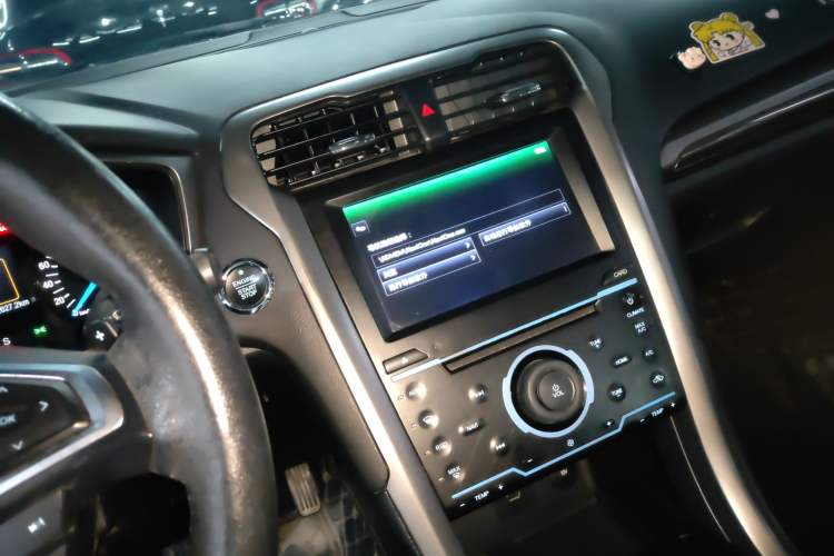 Used Ford Mondeo 2017 EcoBoost 180 Stylish Model Audio And AC Panel