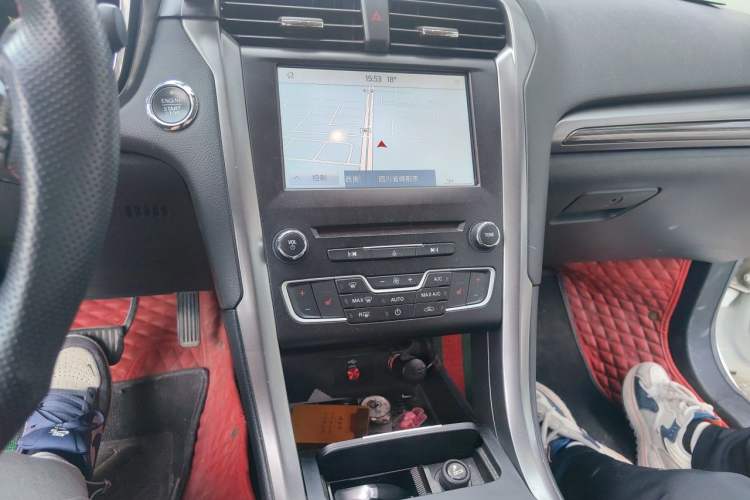 Used Ford Mondeo 2017 EcoBoost 180 Luxury Model Audio And AC Panel
