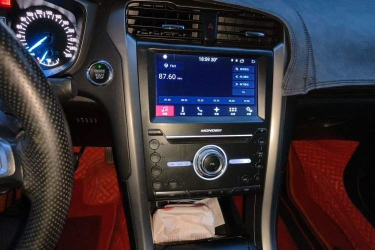 Used Ford Mondeo 2017 EcoBoost 180 Stylish Model Audio And AC Panel