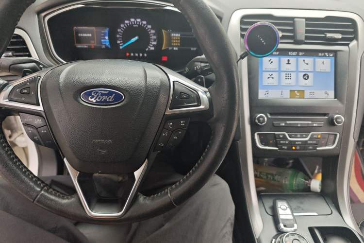 Used Ford Mondeo 2017 Restyled EcoBoost 180 Luxury Version Audio And AC Panel