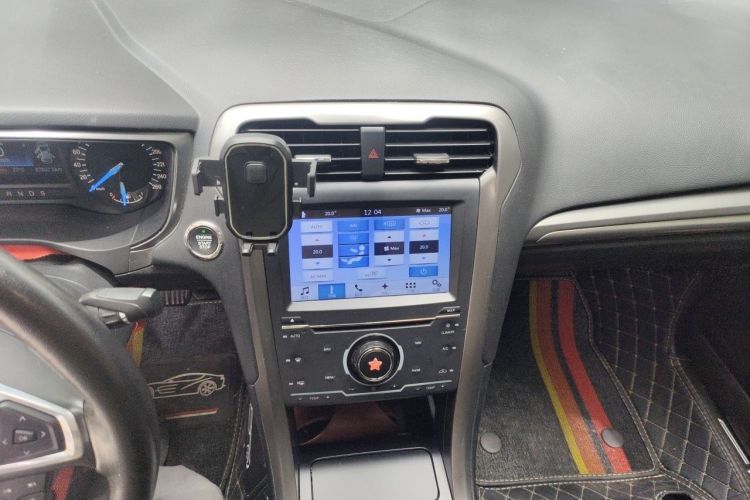 Used Ford Mondeo 2017 EcoBoost 200 Stylish Model Audio And AC Panel