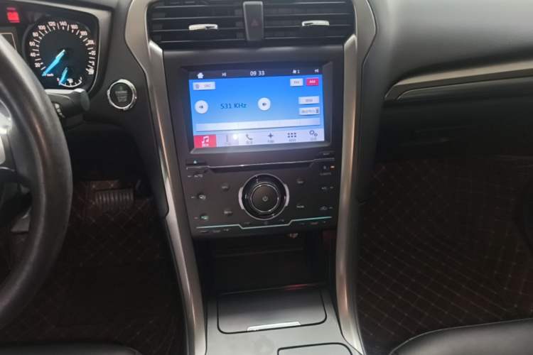 Used Ford Mondeo 2017 EcoBoost 200 Stylish Model Audio And AC Panel