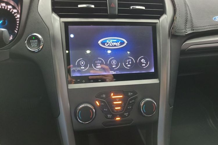 Used Ford Mondeo 2017 EcoBoost 180 Stylish Model Audio And AC Panel