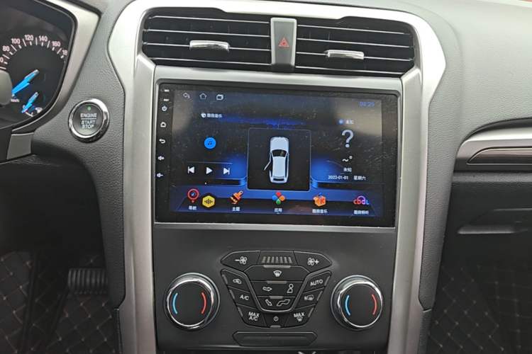 Used Ford Mondeo 2017 EcoBoost 180 Stylish Model Audio And AC Panel