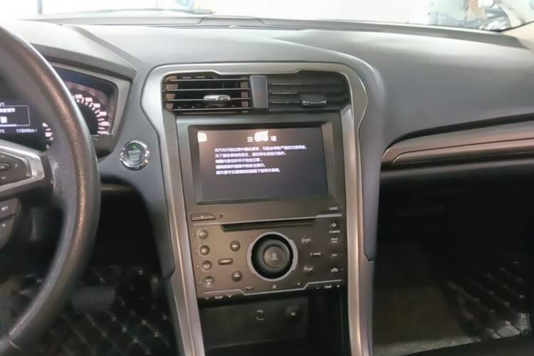 Used Ford Mondeo 2017 EcoBoost 180 Stylish Model Audio And AC Panel