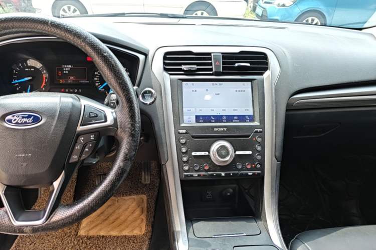 Used Ford Mondeo 2017 EcoBoost 180 Stylish Model Audio And AC Panel