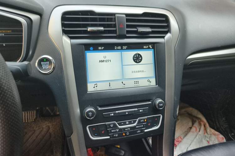 Used Ford Mondeo 2017 EcoBoost 180 Luxury Model Audio And AC Panel