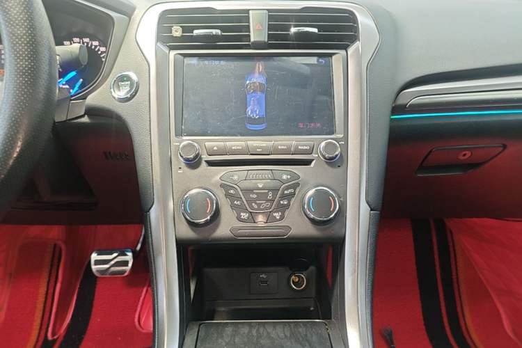 Used Ford Mondeo 2017 EcoBoost 180 Stylish Model Audio And AC Panel