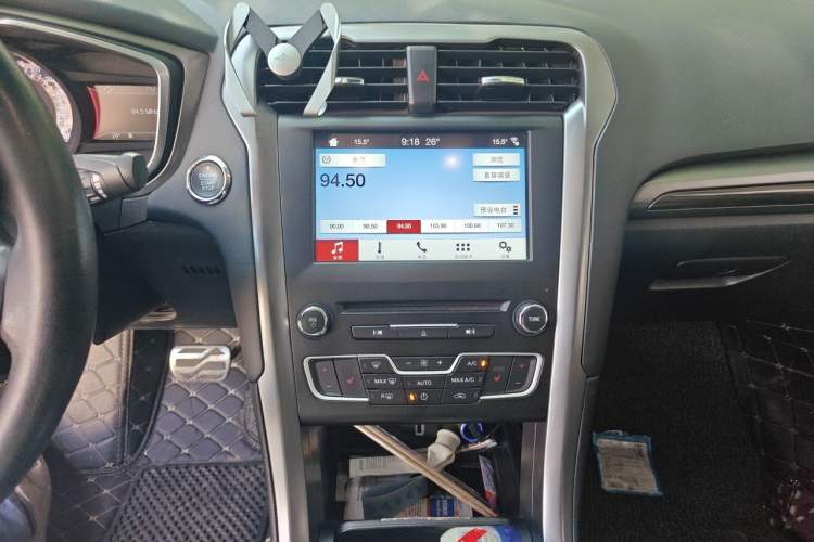 Used Ford Mondeo 2017 EcoBoost 200 Luxury Model Audio And AC Panel