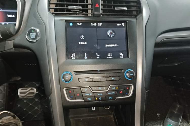Used Ford Mondeo 2017 EcoBoost 200 Luxury Model Audio And AC Panel