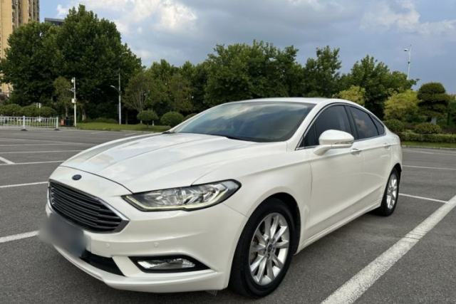 Ojetý Ford Mondeo 2017 EcoBoost 200 Stylish Model