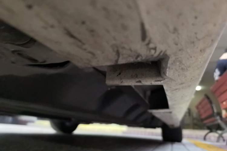 Used Ford Mondeo 2017 2.0L HEV Zhihao Model Chassis Front Left