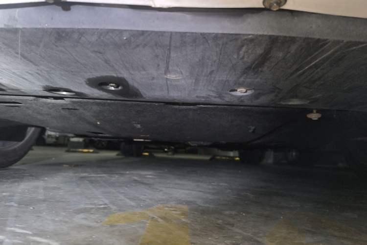 Used Ford Mondeo 2017 2.0L HEV Zhihao Model Chassis Front