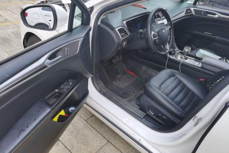 Used Ford Mondeo 2017 Facelifted EcoBoost 180 Fashion Edition Driver Seat