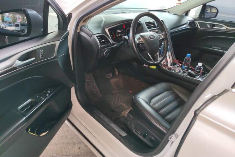 Used Ford Mondeo 2017 EcoBoost 180 Stylish Model Driver Seat