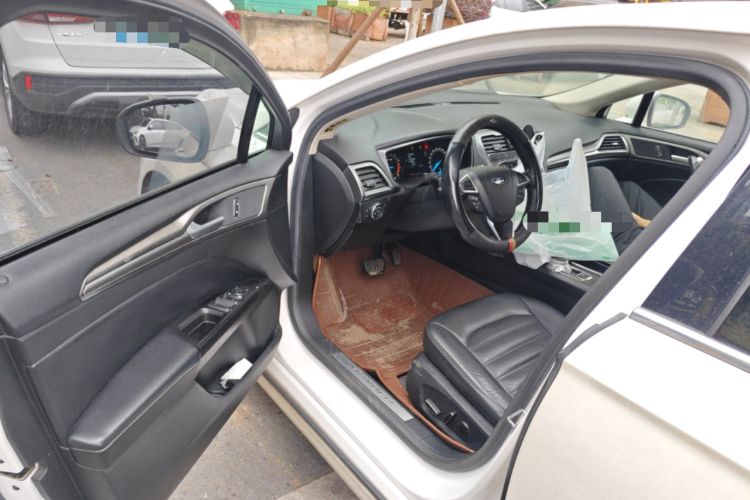 Used Ford Mondeo 2017 EcoBoost 180 Stylish Model Driver Seat