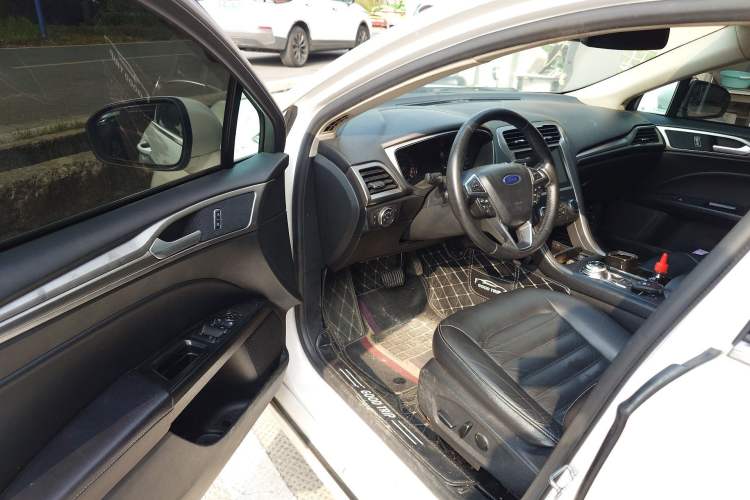 Used Ford Mondeo 2017 Facelifted EcoBoost 180 Fashion Edition Driver Seat