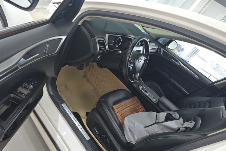 Used Ford Mondeo 2017 EcoBoost 180 Stylish Model Driver Seat