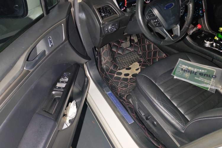 Used Ford Mondeo 2017 EcoBoost 200 Stylish Model Driver Seat