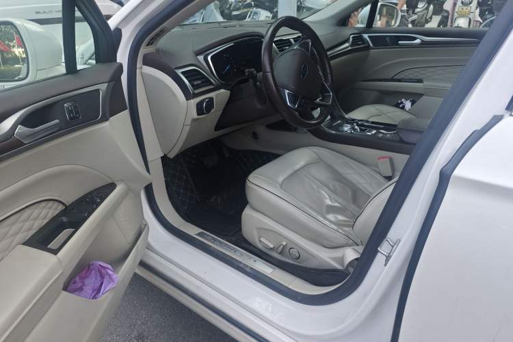 Used Ford Mondeo 2017 2.0L HEV ZhiZun Flagship Version Driver Seat