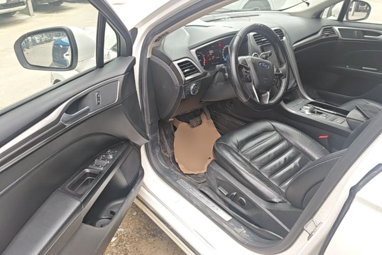 Used Ford Mondeo 2017 EcoBoost 180 Stylish Model Driver Seat