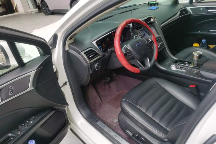 Used Ford Mondeo 2017 Facelifted EcoBoost 180 Fashion Edition Driver Seat