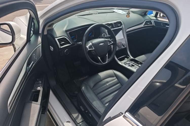Used Ford Mondeo 2017 Facelifted EcoBoost 180 Fashion Edition Driver Seat