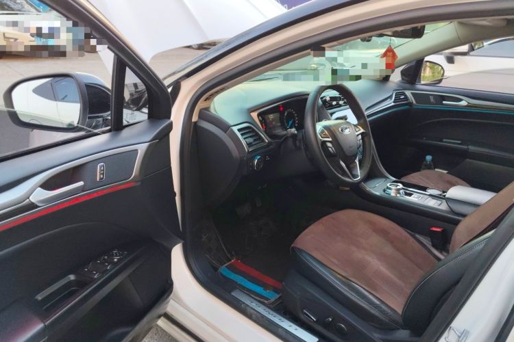 Used Ford Mondeo 2017 EcoBoost 180 Stylish Model Driver Seat