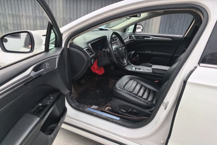 Used Ford Mondeo 2017 EcoBoost 180 Stylish Model Driver Seat