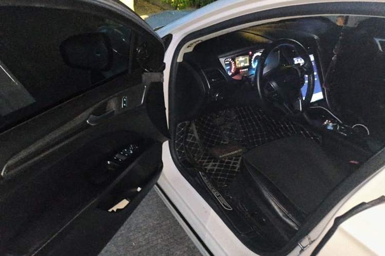 Used Ford Mondeo 2017 Facelifted EcoBoost 180 Fashion Edition Driver Seat