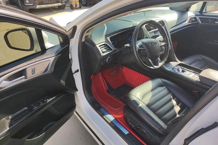 Used Ford Mondeo 2017 EcoBoost 200 Stylish Model Driver Seat