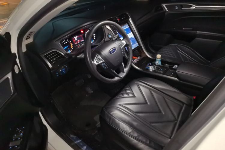 Used Ford Mondeo 2017 EcoBoost 180 Stylish Model Driver Seat