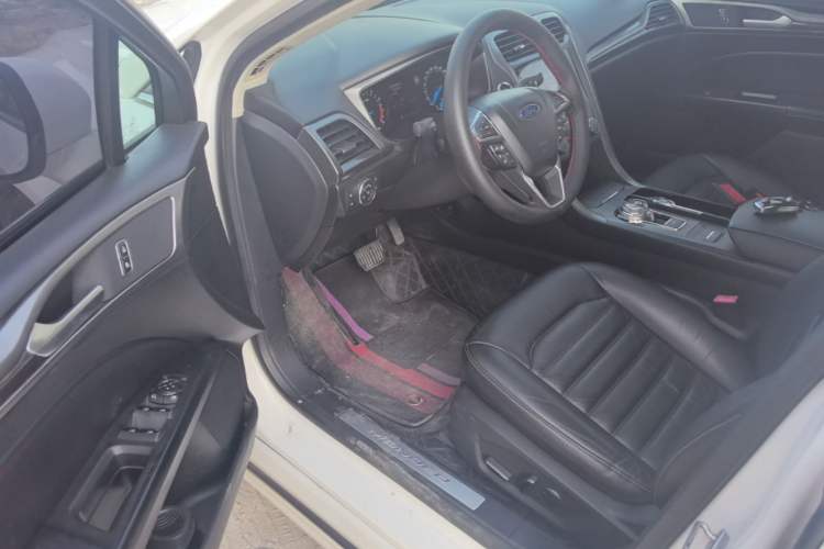 Used Ford Mondeo 2017 Facelifted EcoBoost 180 Fashion Edition Driver Seat